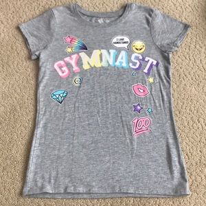 Adorable gray Gymnast t-shirt, Size M 7/8